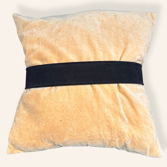 Cole Haan Black Suede Belt | Medium | B31381 - Picture 4 of 7